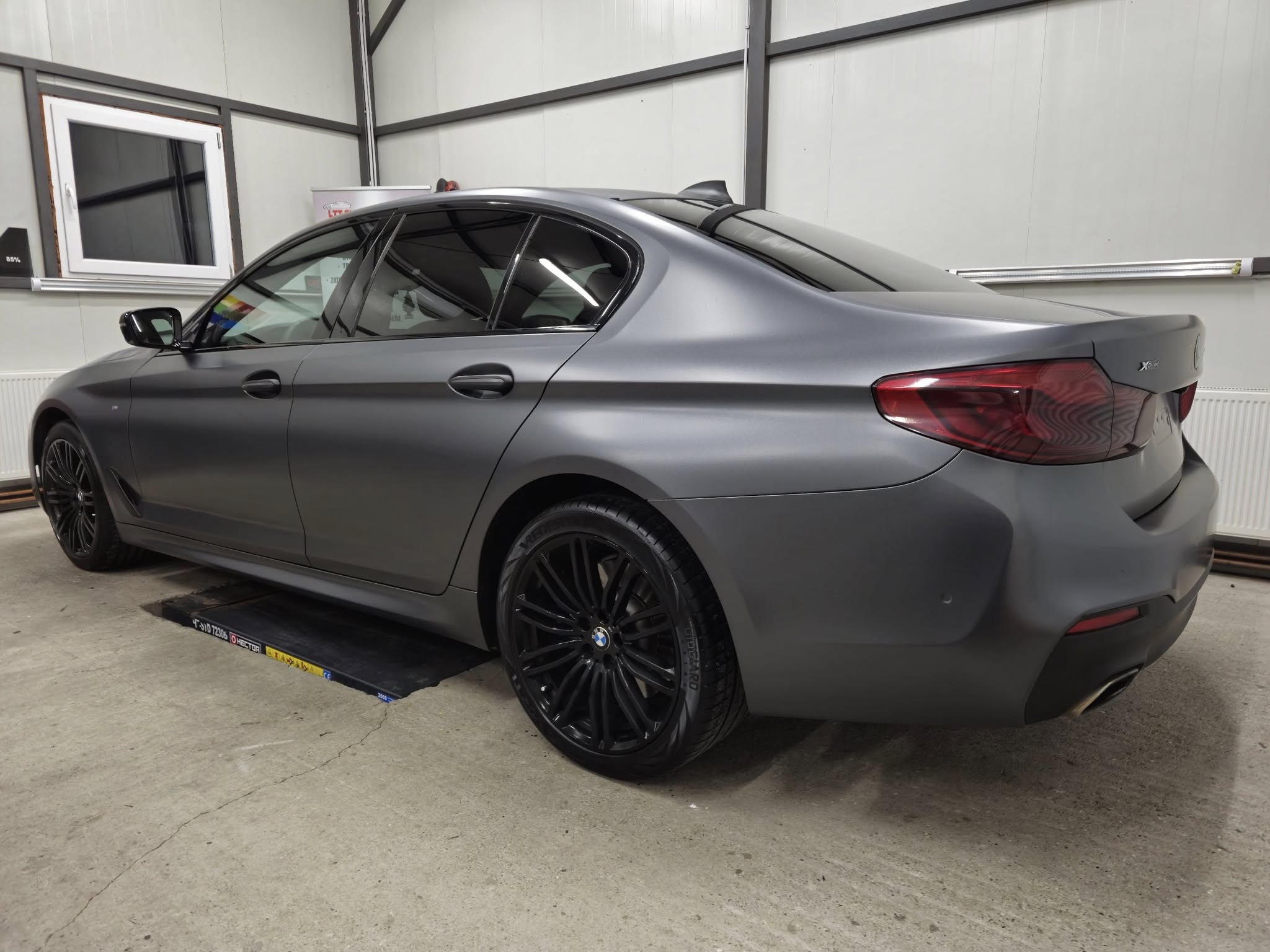 Car wrap — folijranje vozila